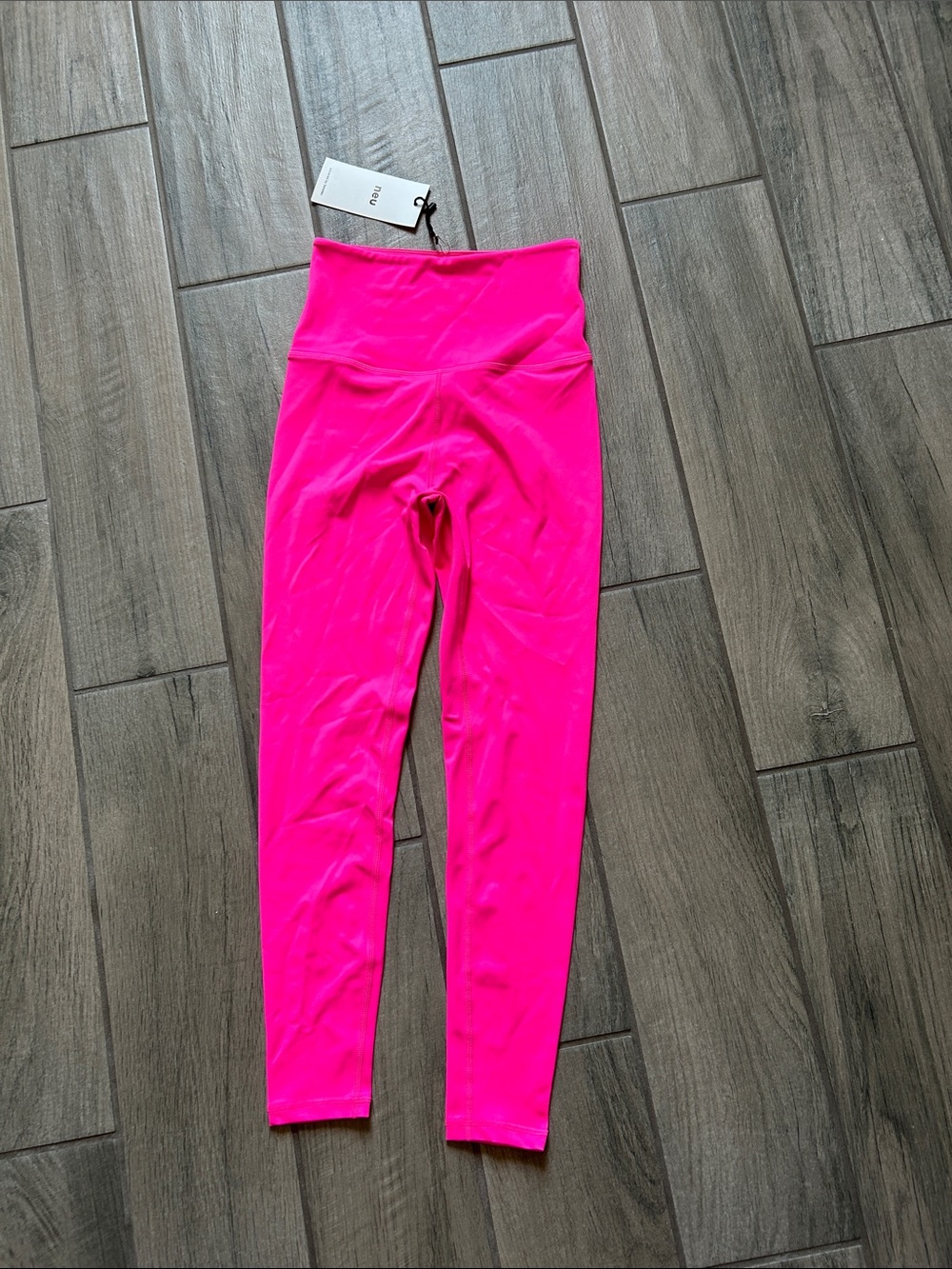 High-Waist Neon Pink Women's Leggings - Performance Stretch